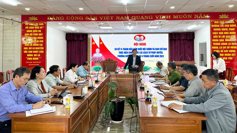 Quang cảnh hội nghị