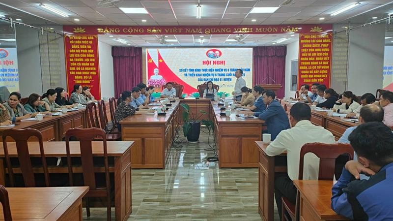 Quang cảnh hội nghị