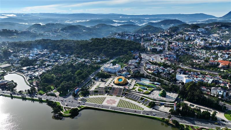 Lâm Đồng ban hành Nghị quyết thông qua hoạch tỉnh Lâm Đồng thời kỳ 2021 - 2030, tầm nhìn đến năm 2050