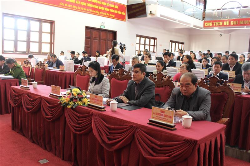 Các đại biểu tham dự kỳ họp