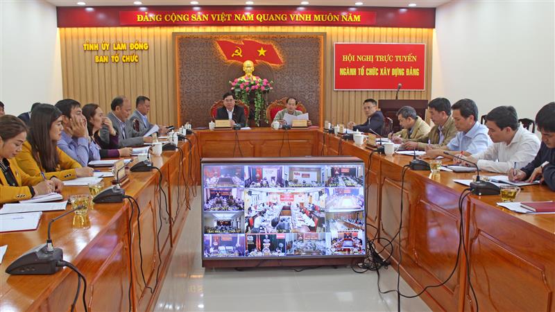 Việc quán triệt, tuyên truyền thực hiện các nghị quyết, chỉ thị của Trung ương và của tỉnh thường xuyên được quan tâm tại Lâm Đồng