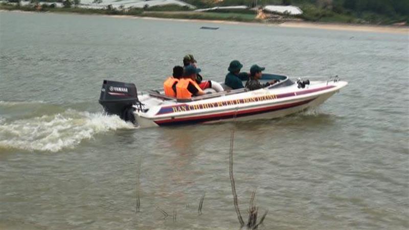Ban Chỉ huy Quân sự huyện Đơn Dương tổ chức huấn luyện lái Ca nô
